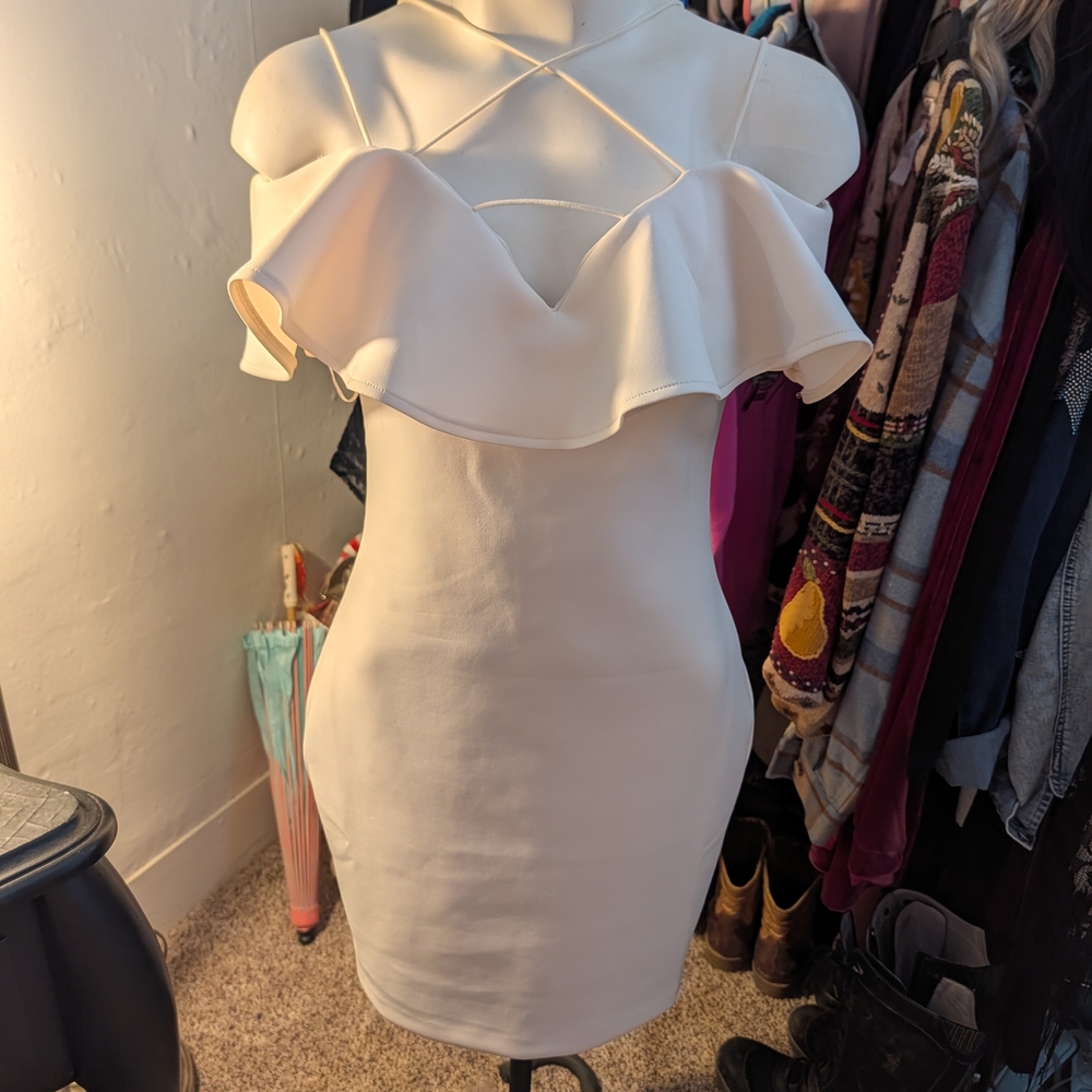 Guess Off-White Strapless Ruffle Dress